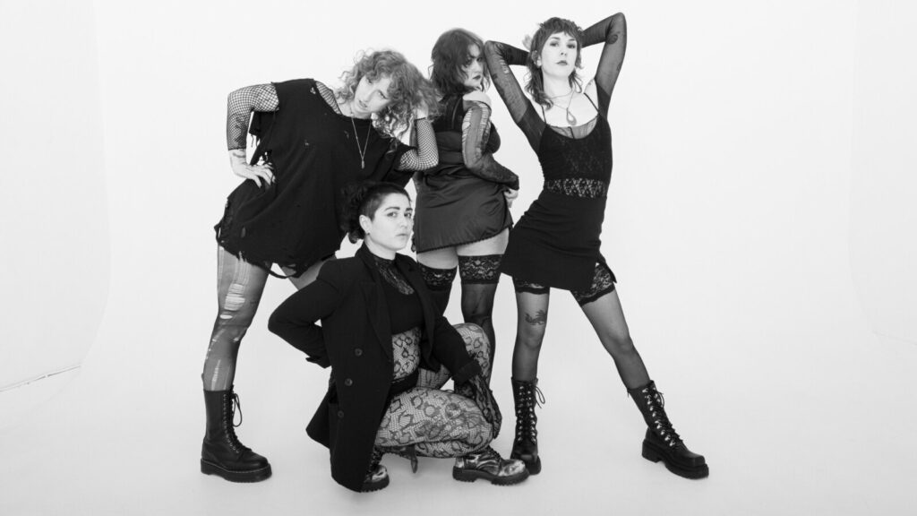 Bad Waitress – photo by Calm Elliott-Armstrong